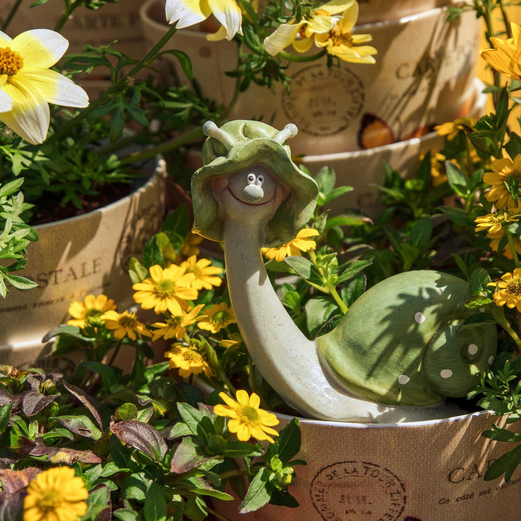 Trailing Plant Hanger — detail
