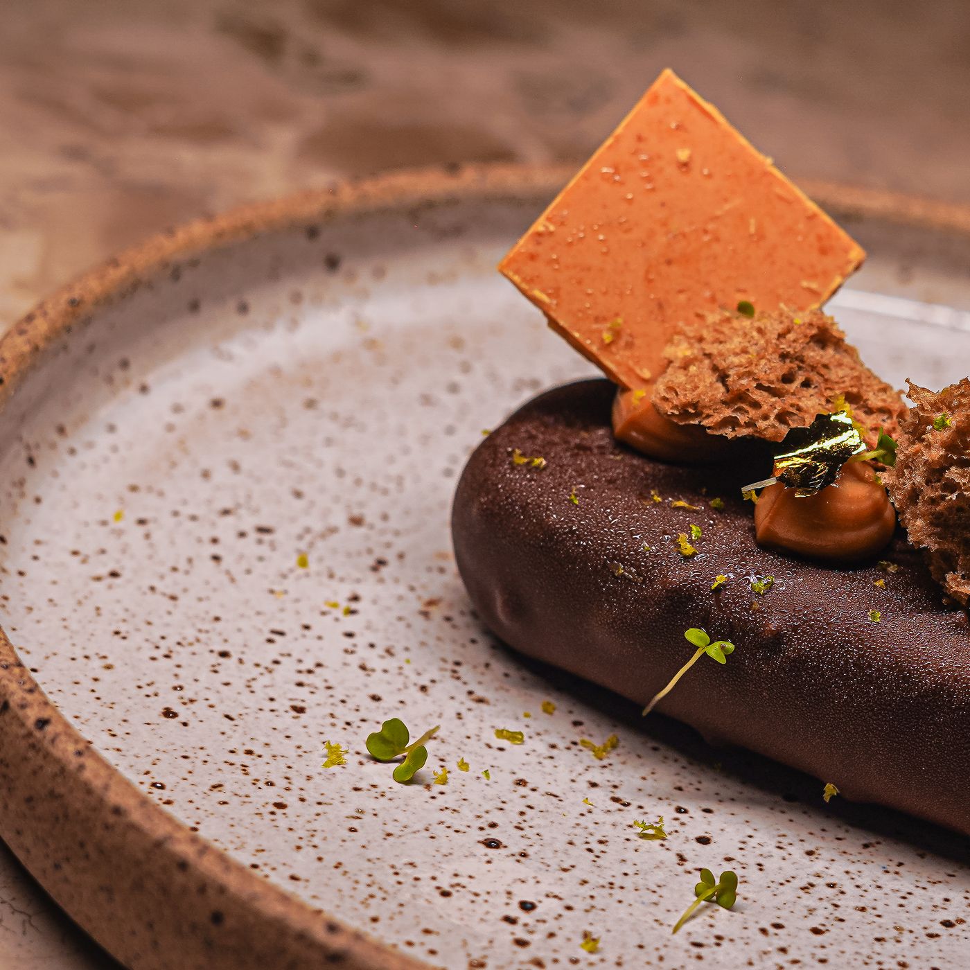 Bread &amp; Dip Plate — detail