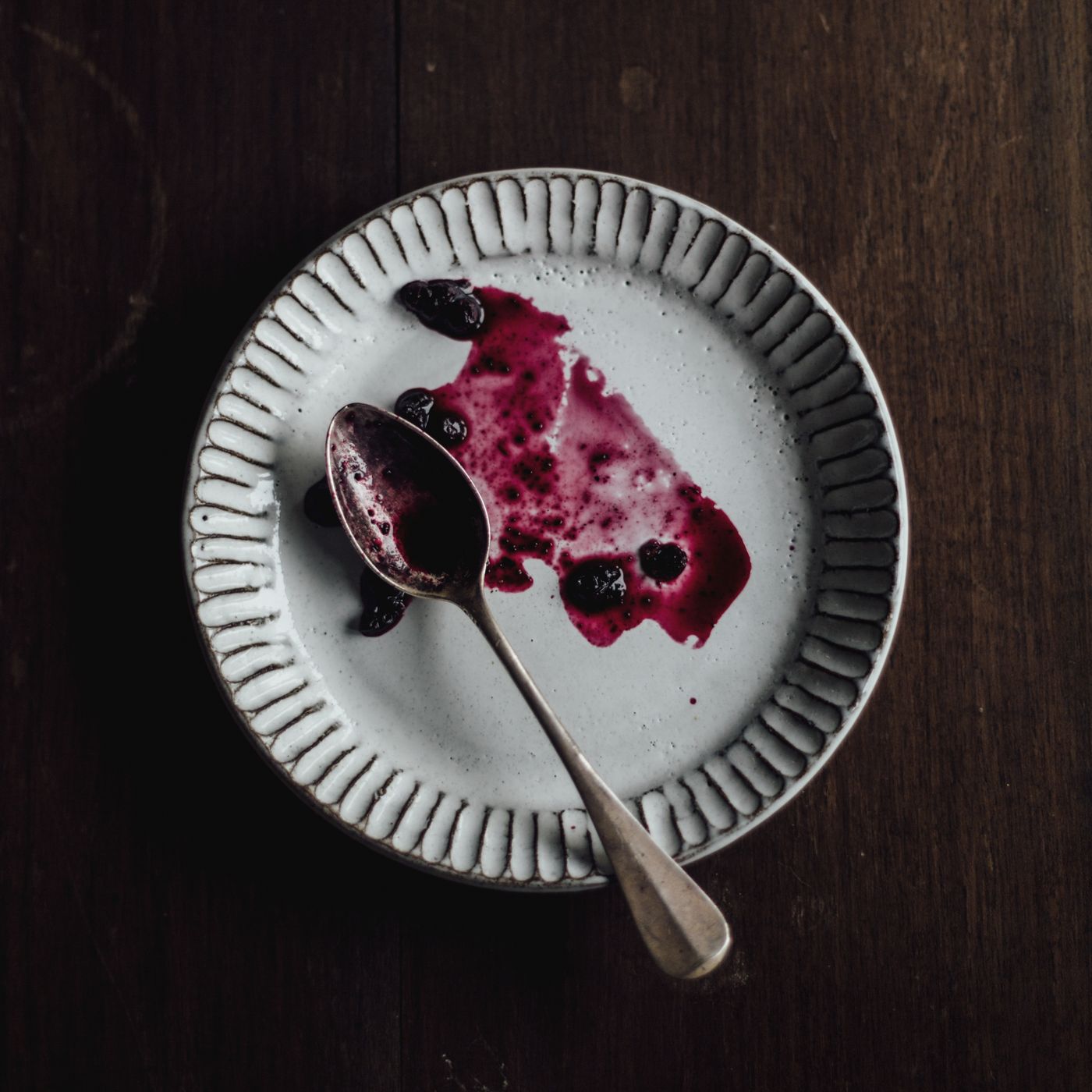Fluted Pie Dish — detail